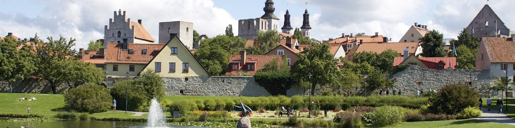 Lähde Patinan lukijamatkalle Visbyn risteilylle