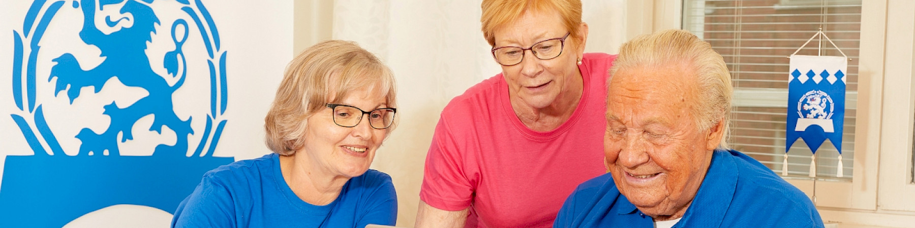 Ilmoittaudu mukaan senioriliiton webinaareihin!