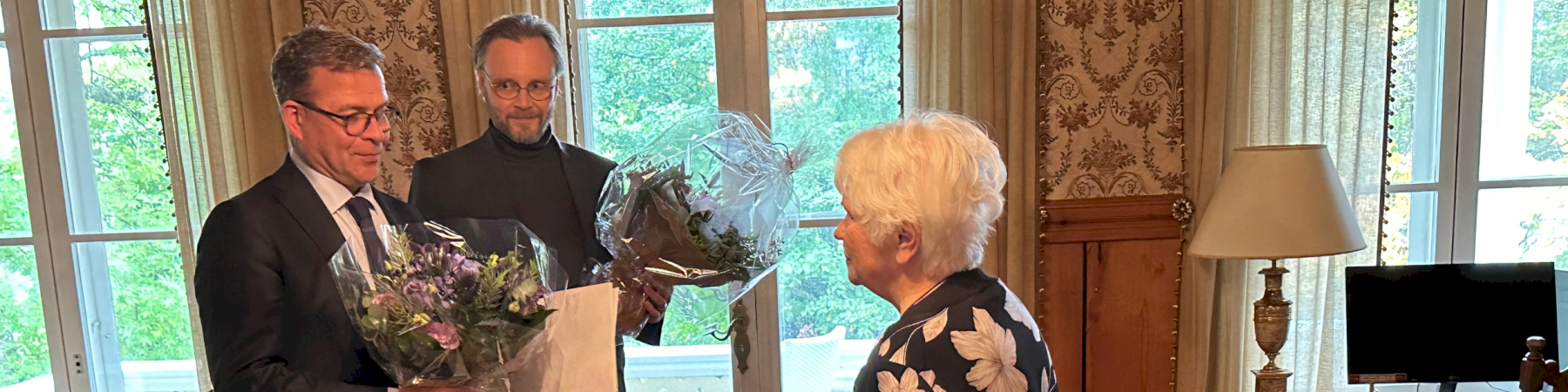 Superseniori, kunnallisneuvos Aila Harjanteesta Turun kansalliset seniorit ry:n kunniajäsen.