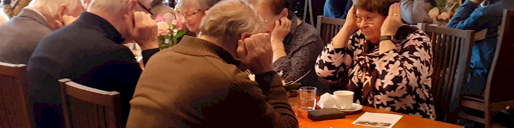 VIISASTEN KIVEÄ ETSIMÄSSÄ