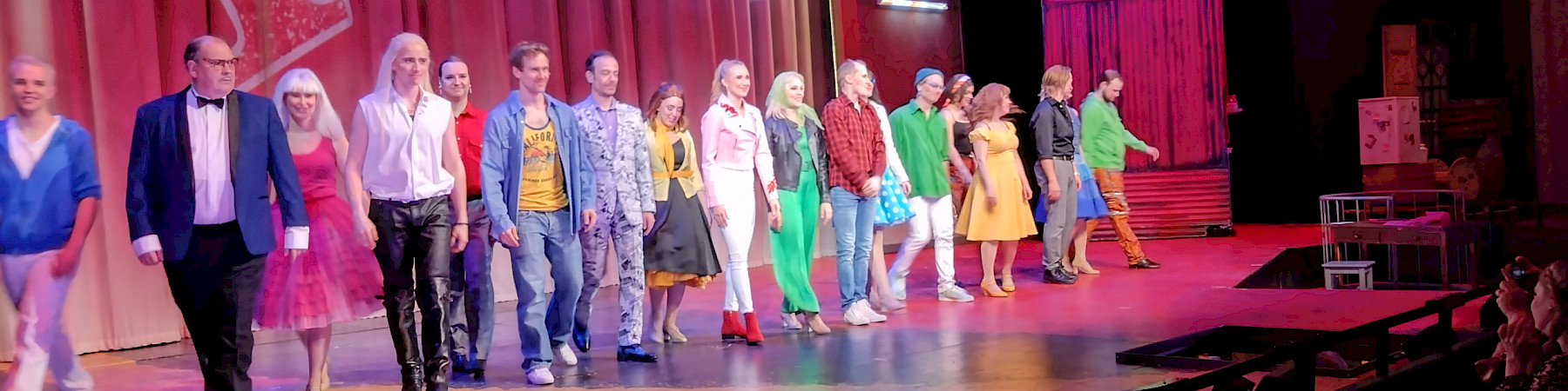 Musikaalikomedia otti omakseen Järvenpään seniorit!