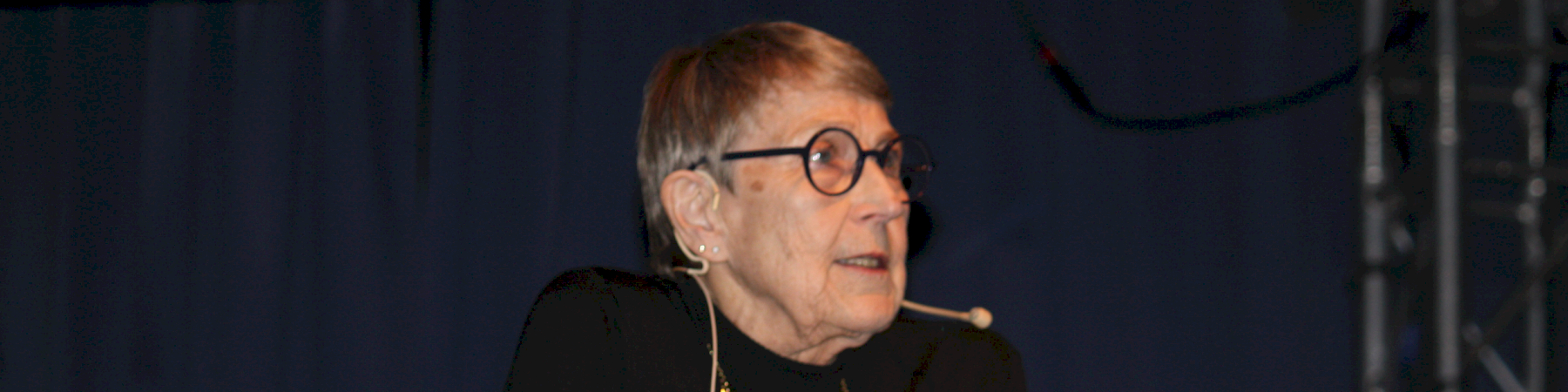 Aivoterveyttä lämmöllä ja huumorilla