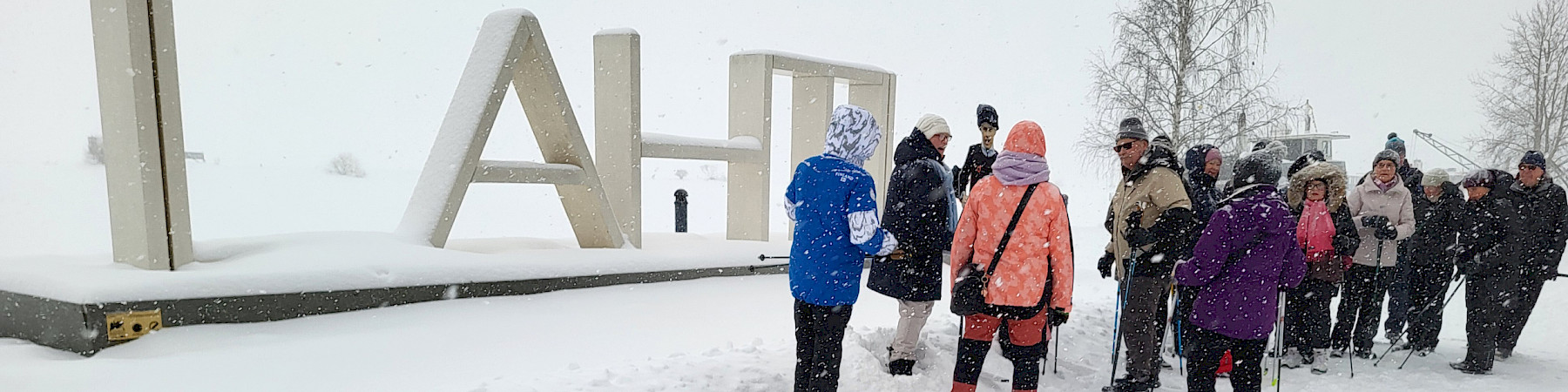 Lahden seniorit 500. sauvakävely ystävänpäivänä 14.2.2024
