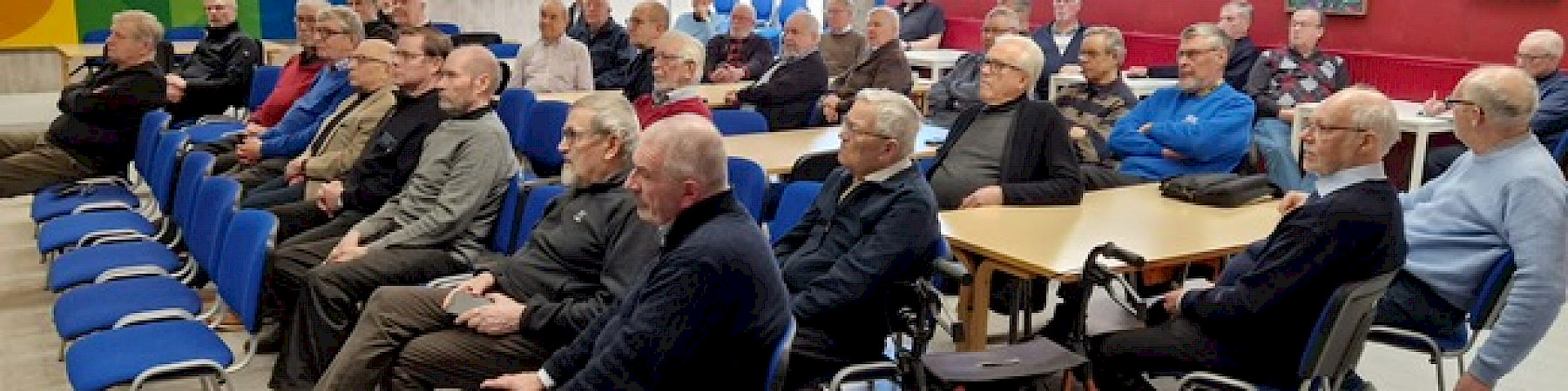 Senioriseksitietoa miehille Yrjänässä